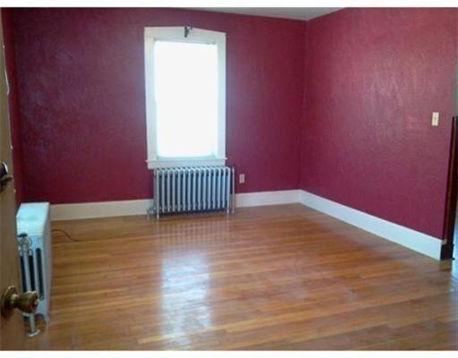 327 King Philip St, Fall River, MA 02724 photo 25