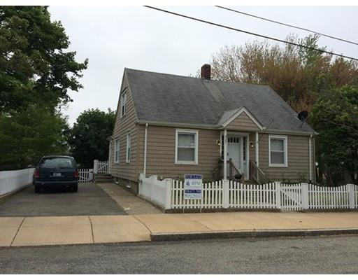 327 King Philip St, Fall River, MA 02724 photo 2