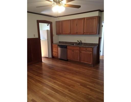 327 King Philip St, Fall River, MA 02724 photo 8
