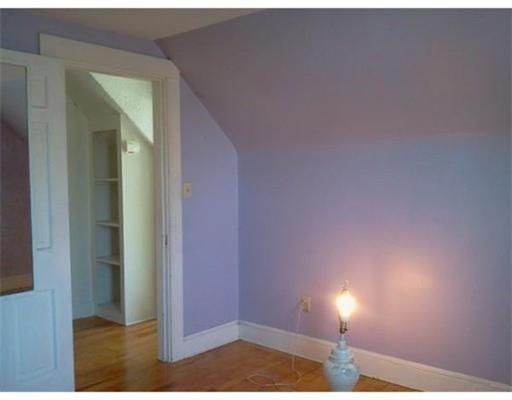 327 King Philip St, Fall River, MA 02724 photo 24