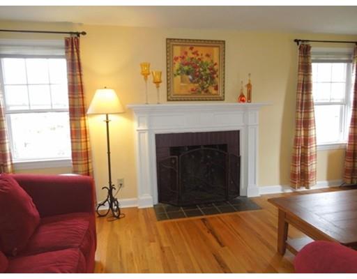 42 Buick St, Springfield, MA 01118 photo 9