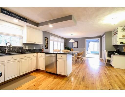 2 Grace Rd, Danvers, MA 01923 photo 5