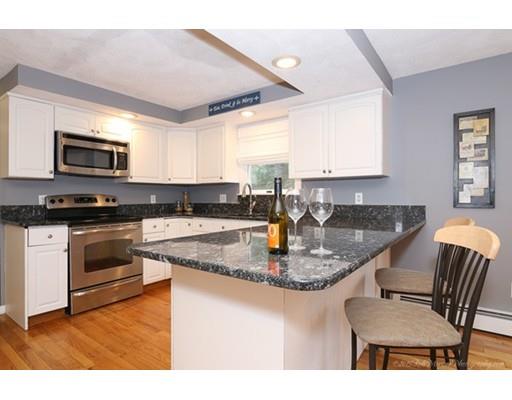 2 Grace Rd, Danvers, MA 01923 photo 4