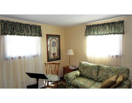 137 View St, Dracut, MA 01826 photo 14