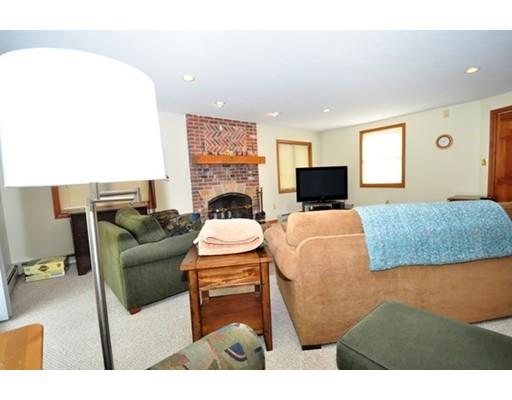 71 Cedar St, Hanover, MA 02339 photo 9