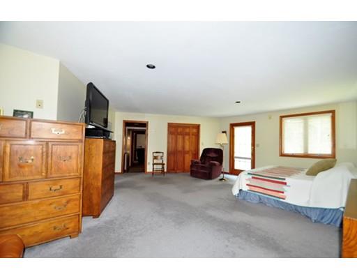 71 Cedar St, Hanover, MA 02339 photo 12