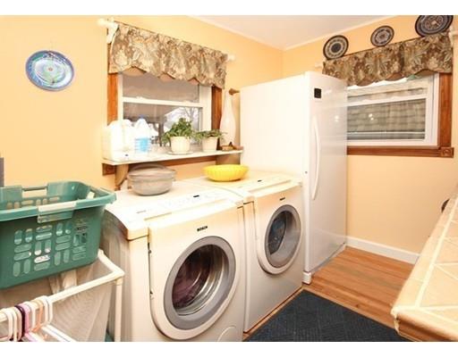 115 State St, Chicopee, MA 01013 photo 9