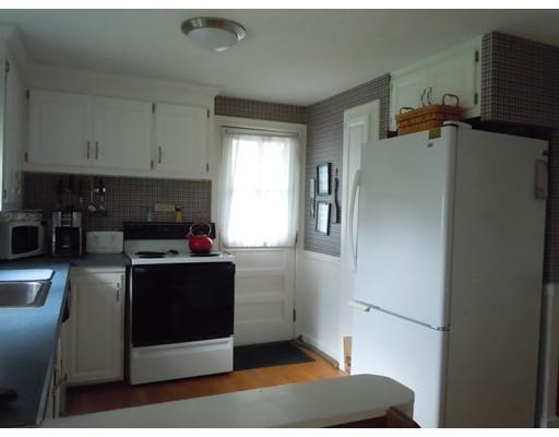 276 Gillette Ave, Springfield, MA 01118 photo 7