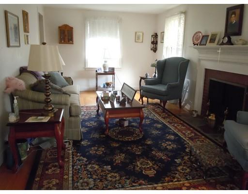 276 Gillette Ave, Springfield, MA 01118 photo 3