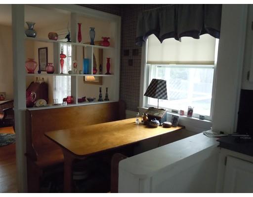 276 Gillette Ave, Springfield, MA 01118 photo 8