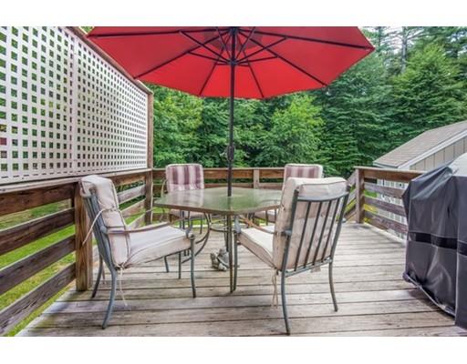 8 Breton Rd, Upton, MA 01568 photo 3