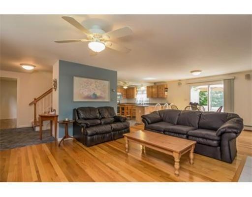 8 Breton Rd, Upton, MA 01568 photo 14
