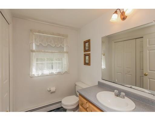 8 Breton Rd, Upton, MA 01568 photo 22