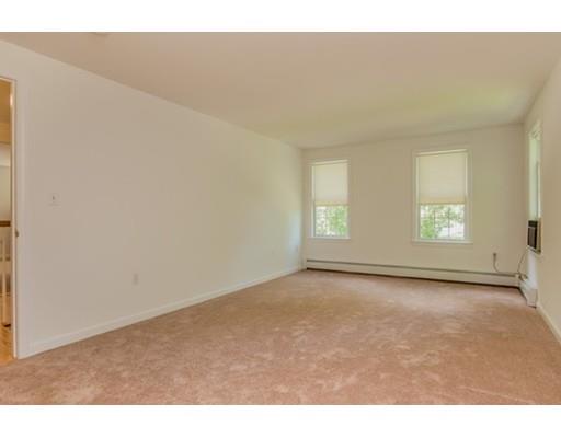 8 Breton Rd, Upton, MA 01568 photo 21