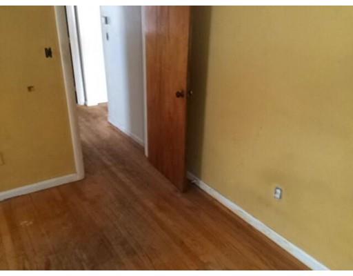89 Ferry St, Easthampton, MA 01027 photo 5
