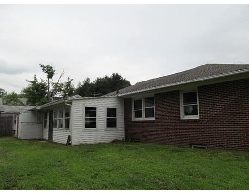 89 Ferry St, Easthampton, MA 01027 photo 2