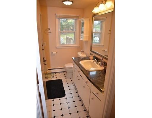 15 Heroult Rd, Worcester, MA 01606 photo 13