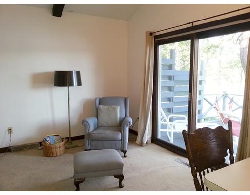 20 Shangri La Blvd, East Wareham, MA 02538 photo 6