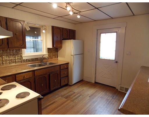 86 Hampstead Pl, Athol, MA 01331 photo 5
