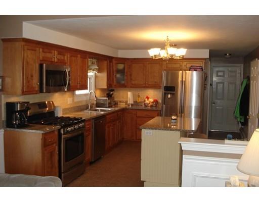 70 Plain St, Franklin, MA 02038 photo 6
