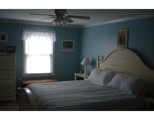 70 Plain St, Franklin, MA 02038 photo 17
