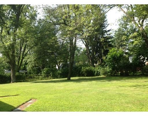 38 Senator St, Springfield, MA 01129 photo 25