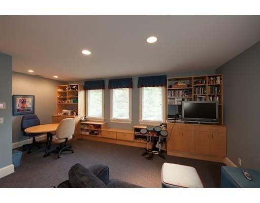 227 Bridle Trail Rd, Needham, MA 02492 photo 13