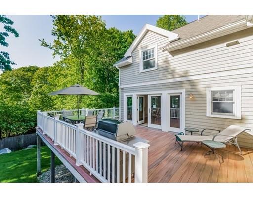 26 Brown St, Marblehead, MA 01945 photo 17