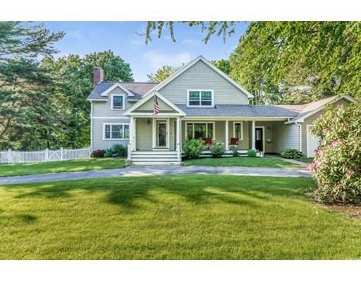 26 Brown St, Marblehead, MA 01945 photo 1