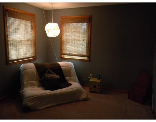 205 Durant St, Springfield, MA 01119 photo 11