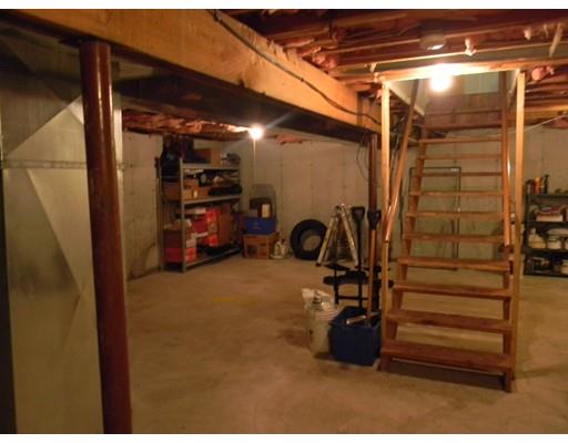 205 Durant St, Springfield, MA 01119 photo 14