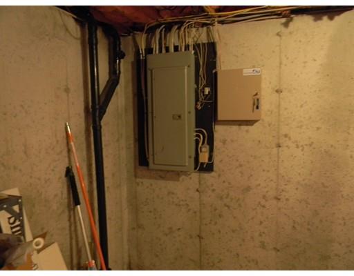 205 Durant St, Springfield, MA 01119 photo 15