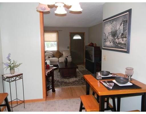 205 Durant St, Springfield, MA 01119 photo 7
