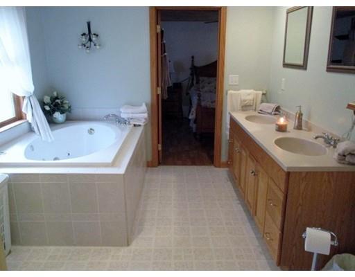 143 Nelson St, Georgetown, MA 01833 photo 9