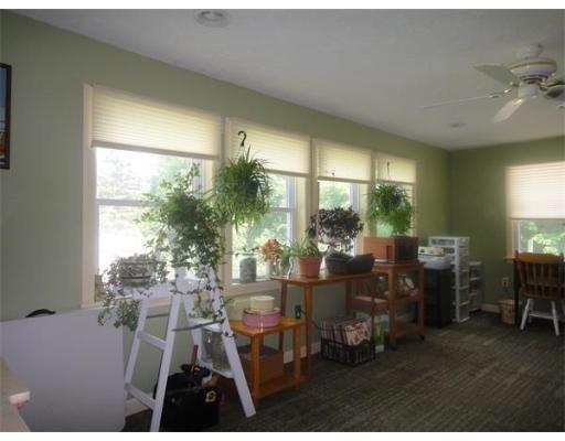9 Williams St, Easthampton, MA 01027 photo 26