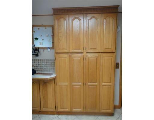 9 Williams St, Easthampton, MA 01027 photo 4