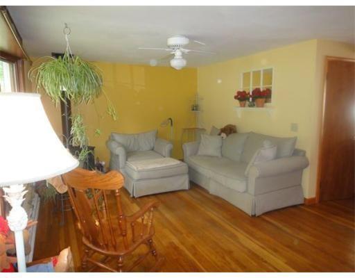 9 Williams St, Easthampton, MA 01027 photo 10