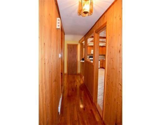 9 Williams St, Easthampton, MA 01027 photo 18