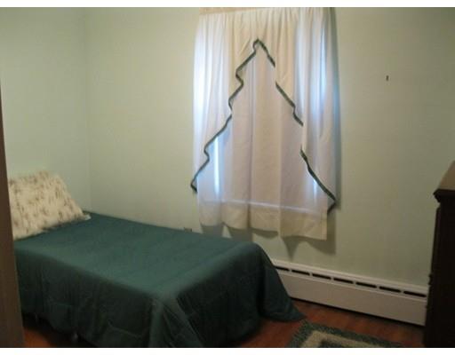 54 Wilber St, Springfield, MA 01104 photo 16