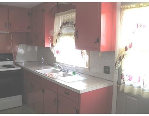 54 Wilber St, Springfield, MA 01104 photo 18