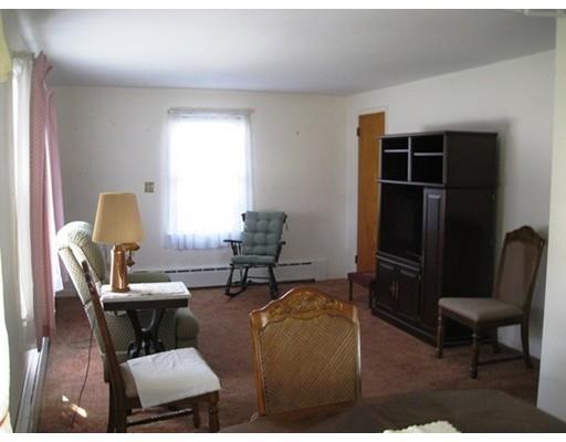 54 Wilber St, Springfield, MA 01104 photo 7