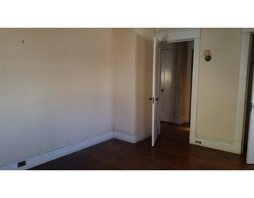 37 Burton St, Springfield, MA 01108 photo 25