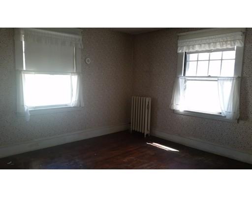 37 Burton St, Springfield, MA 01108 photo 20