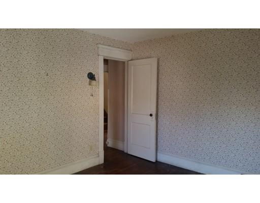 37 Burton St, Springfield, MA 01108 photo 22