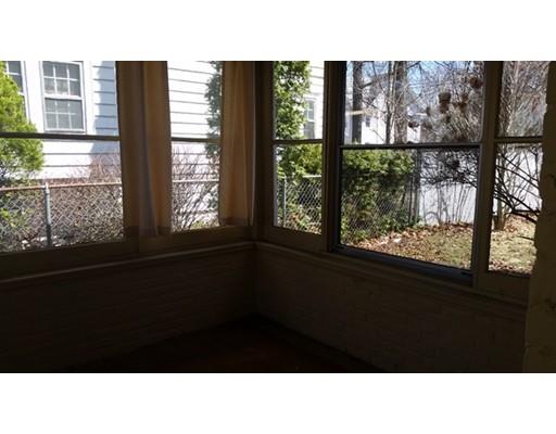 37 Burton St, Springfield, MA 01108 photo 16