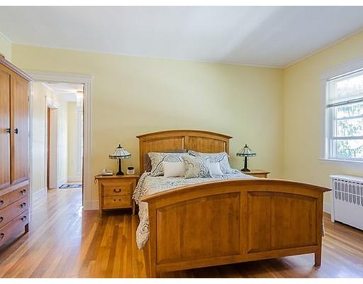 28 Wolcott Rd, Chestnut Hill, MA 02467 photo 15