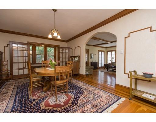28 Wolcott Rd, Chestnut Hill, MA 02467 photo 9