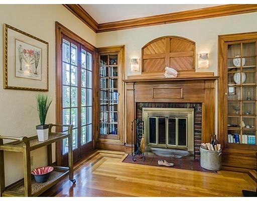 28 Wolcott Rd, Chestnut Hill, MA 02467 photo 6