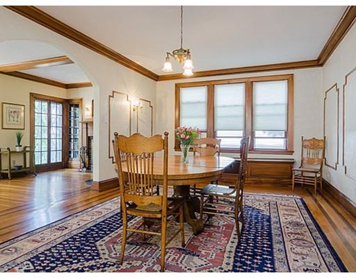 28 Wolcott Rd, Chestnut Hill, MA 02467 photo 8