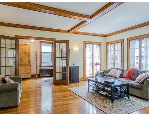 28 Wolcott Rd, Chestnut Hill, MA 02467 photo 2